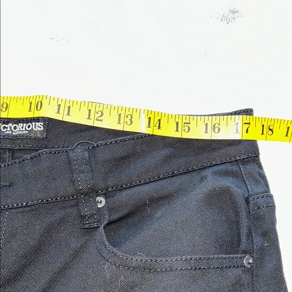 Men's Black Straight Jeans - Picture 11 of 13